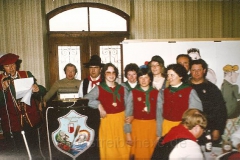 1981 (8)