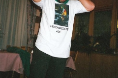 1999 (47)