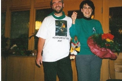 1999 (48)