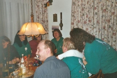 2002 (02)