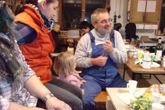 2010-01-02 Besen binden (2)